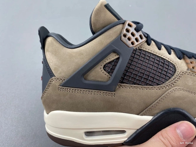 1st Kicks Jordan AJ4-882335 Travis Retro 4 Air Brown TS x Scott 0824